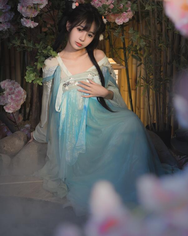 歐美女人動(dòng)物交video